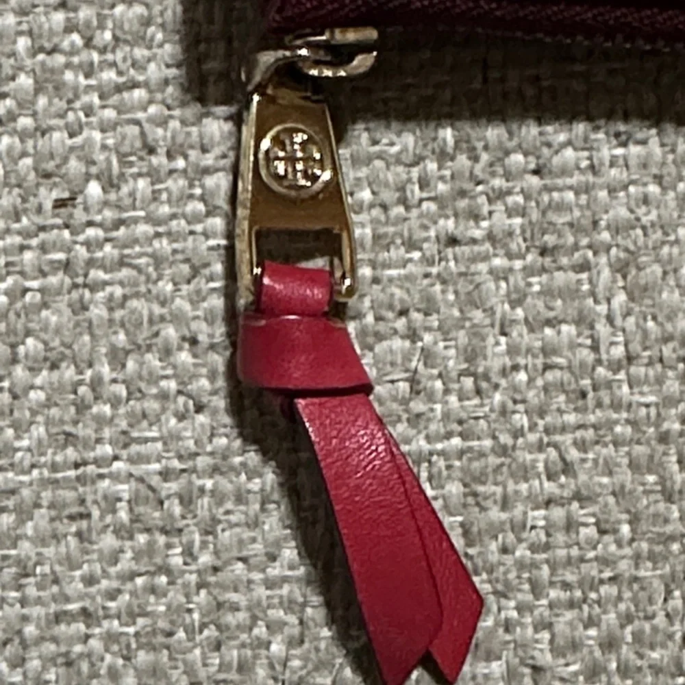 Tory Burch elegant scarlet